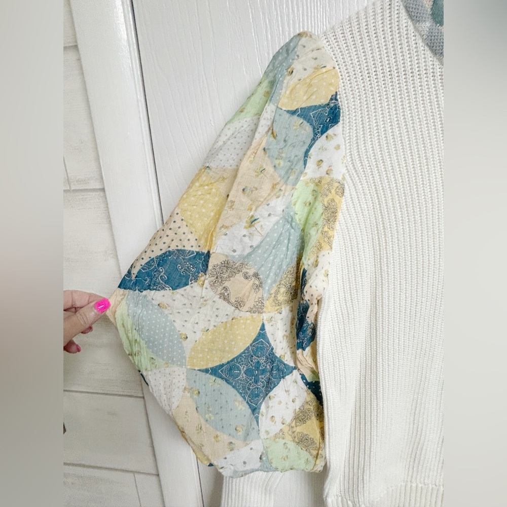 Fate White Sweater With Patchwork Bubble Sleeves - image 2